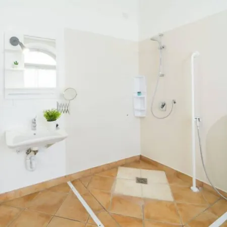 Bluelake Auberge de jeunesse Olginate