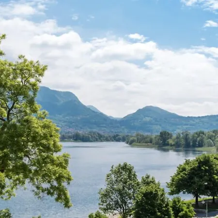 Hostel Bluelake