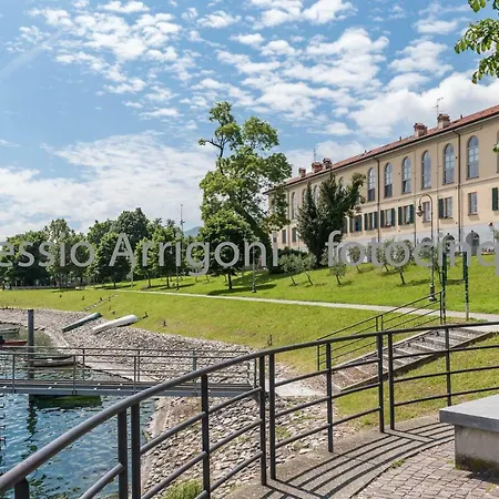 Bluelake Auberge de jeunesse Olginate