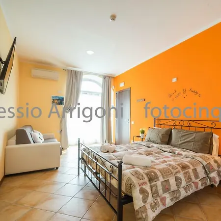 Hostel Bluelake Olginate